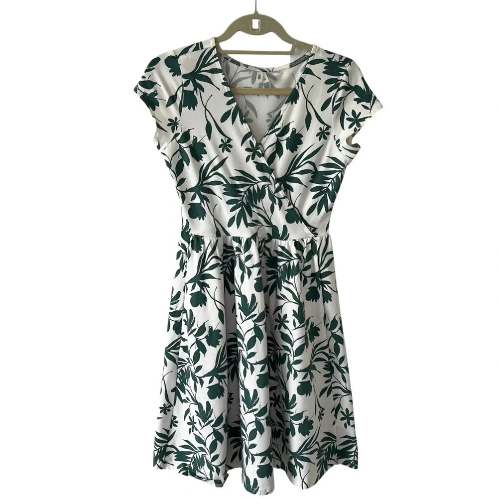 Pact NWOT Organic Cotton Fit & Flare Crossover Tropical Palm Summer Dress Small - Picture 5 of 16